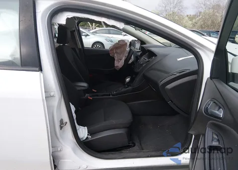 2016 Ford Focus Se z USA, uszkodzony, nr VIN 1FADP3K20GL283804